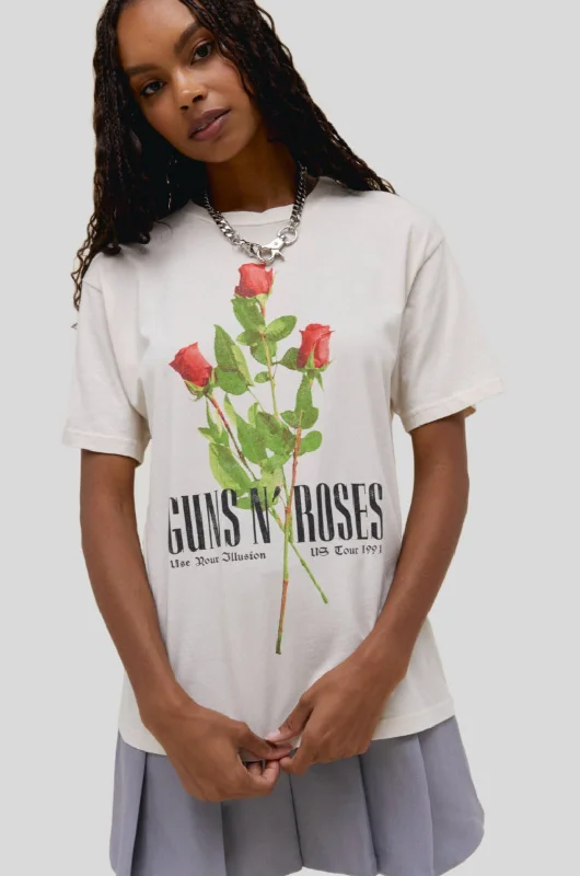 Daydreamer LA Guns N Roses Use Your Illusion Roses Weekend Tee in Dirty White