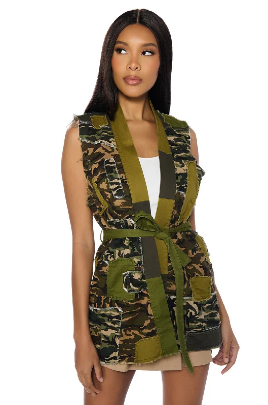 CAN YOU DIG IT CAMO PATCHWORK VEST