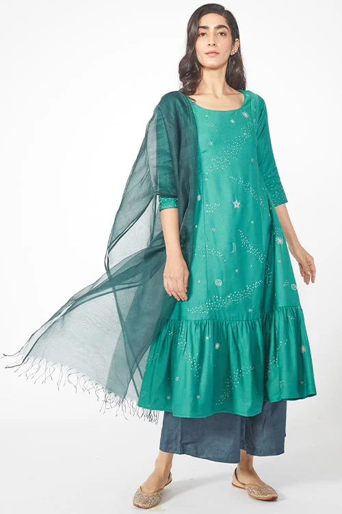 Okhai 'Utopia' Embroidered Kurta Pant Dupatta Set